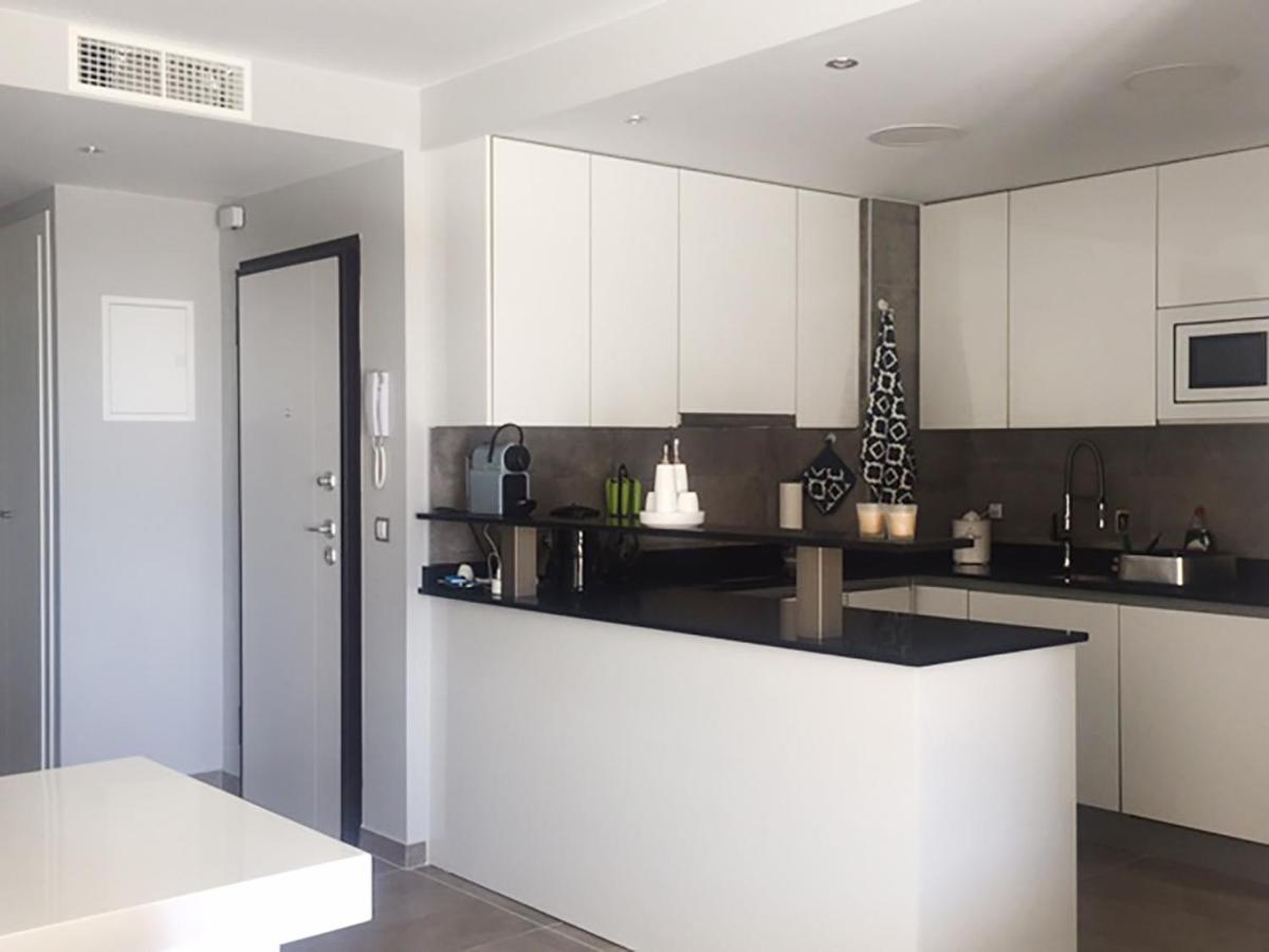 Infinity Luxury Sea View Apartment With Private Garden Arenales del Sol Eksteriør bilde
