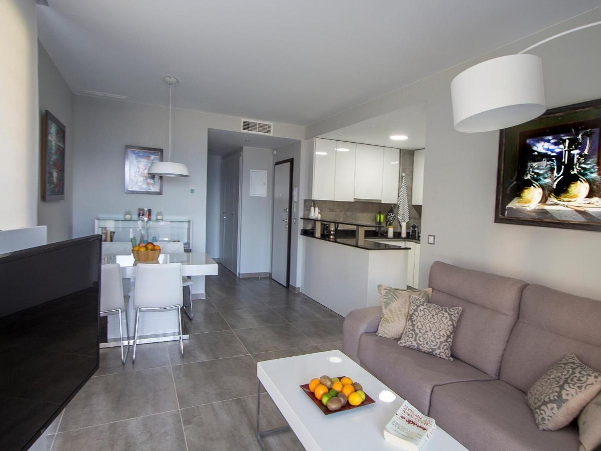 Infinity Luxury Sea View Apartment With Private Garden Arenales del Sol Eksteriør bilde