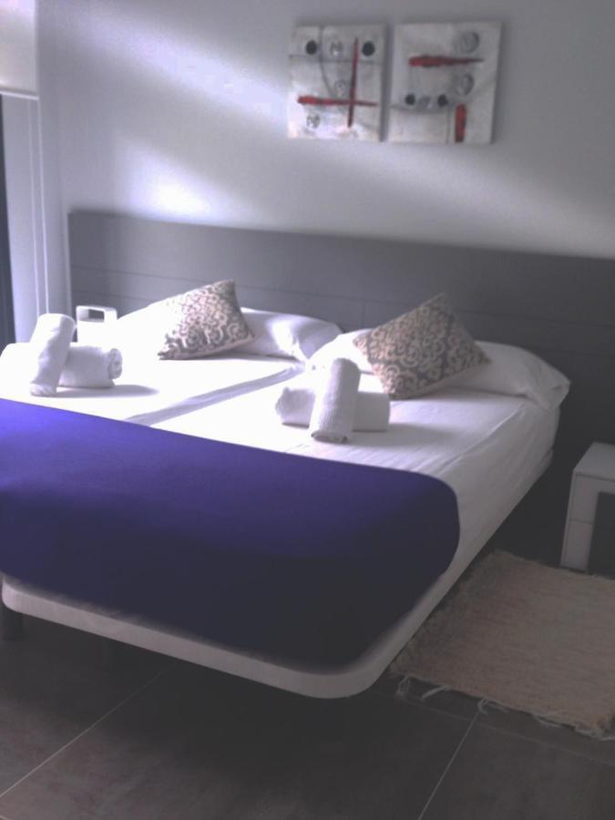 Infinity Luxury Sea View Apartment With Private Garden Arenales del Sol Eksteriør bilde