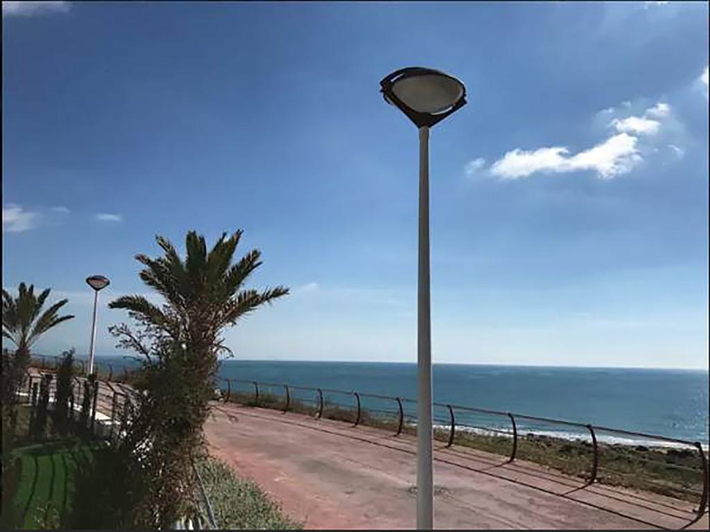 Infinity Luxury Sea View Apartment With Private Garden Arenales del Sol Eksteriør bilde